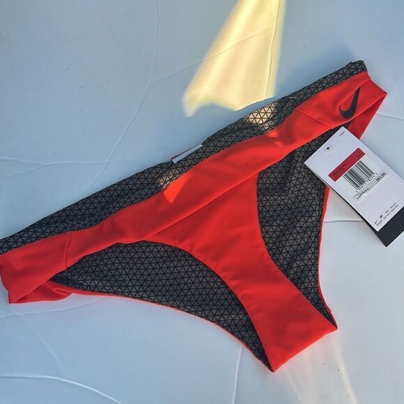 Nike Hydralock Fusion Reversible Bikini Bottom in Habaneror Orange / Grey Sz L - Picture 2 of 4